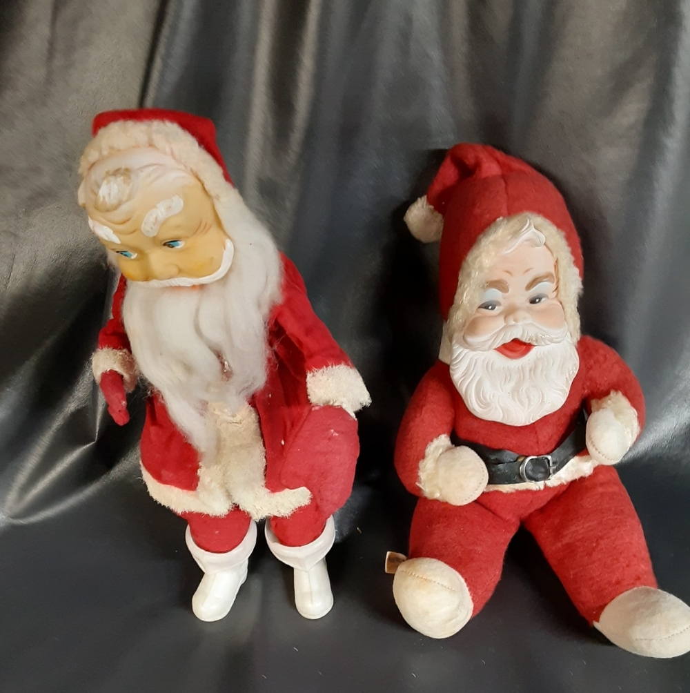 VintageRare 2 Santa Claus Dolls.Areas of Wear&tear. 1 has Rushton company label.
